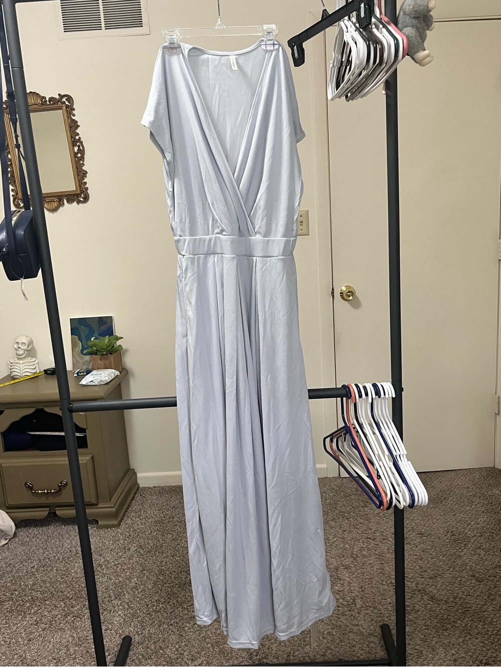 HALARA V-Neck Maxi Dress